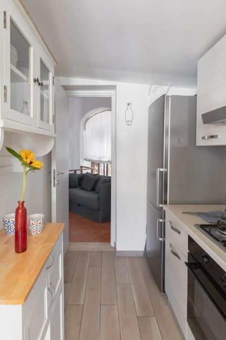 Penthouse With Jacuzzi On Private Terrace In Trastevere Róma Kültér fotó